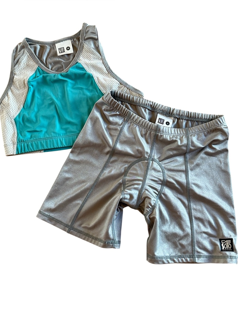 DESOTO TRIATHLON OUTFIT COMPRESSION SHORTS: SMALL MATCHING TOP: MEDIUM